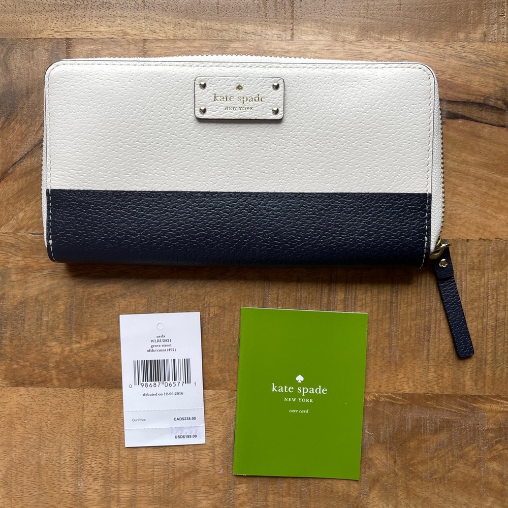 Kate Spade Navy and Cream Leather Wallet NWT